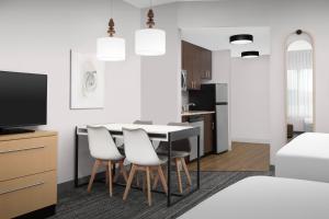Queen Studio with Two Queen Beds room in TownePlace Suites by Marriott Franklin