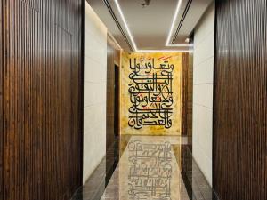 Spacious 3-Bedroom Apartment near Al Khan Beach