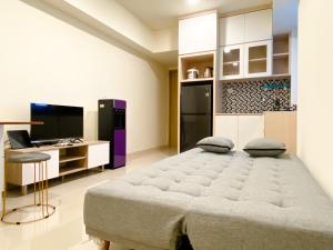 Good Deal and Comfortable 2BR at Meikarta Apartment By Travelio