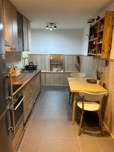 Self CheckIn apartment Baby L, free parking - near the Railway station