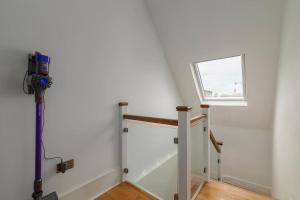 Modern Spacious 2 Bedroom Flat near Richmond Park