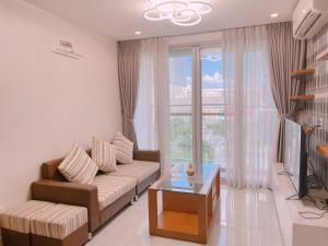 Scenic Valley 2 Near SECC, Cresent Mall