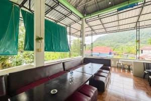 RedDoorz Syariah at Jalan RJ Junjungan Lubis Pandan