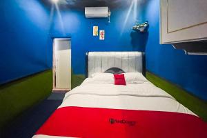 RedDoorz Syariah at Jalan RJ Junjungan Lubis Pandan