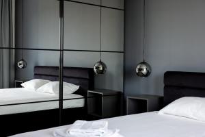 Panoramic Studio 464