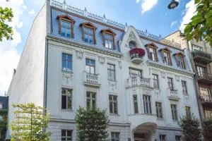 MYE Apartments - Kamienica Sienkiewicza - Łódź