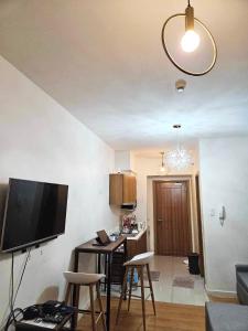 8 Adriatico Condo near US Embassy