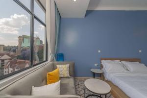 Lovely Condomnium on 10th floor