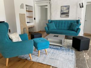 Two-Bedroom Apartment room in Jurabelle