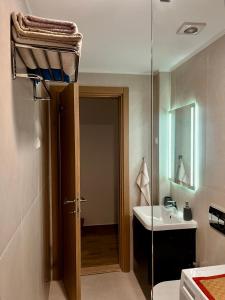 Lavender Apartment - Close to the Beach - Private Garage Parking