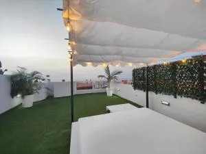 Casa 5 habitaciones con Solárium - El Toscal