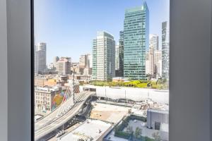 Rincon Hill 1BR w WD Gym Pool nr Tech HQs SFO-780