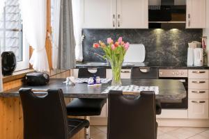 Haus-Ilse-Marie-Wohnung-Steuerbord