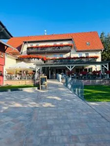 Hotel und Berggasthof Tanzbuche - 腓特烈罗达