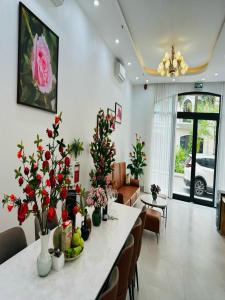 Chuỗi Villa 7 phòng ngủ - cạnh biển - đầy đủ tiện nghi - trung tâm Bãi Cháy