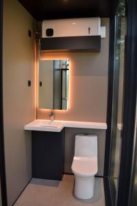 Oblun Eco Resort - Mirror Cabin