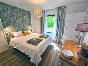 Maisons de vacances La Crocherie : Gite des Elfes - Free Wifi & Smart TV : photos des chambres