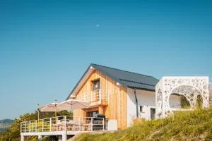 Herb haven Exclusive Cottage with Jacuzzi & Sauna - Jakobski Dol