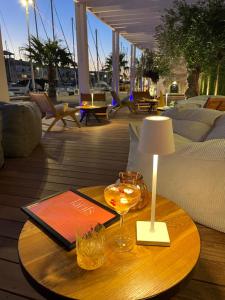 Hotels Cit'Hotel des 2 Golfs : photos des chambres