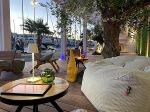 Hotels Cit'Hotel des 2 Golfs : photos des chambres