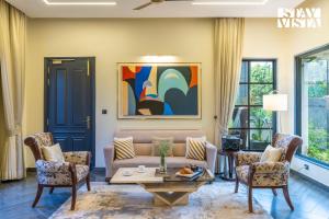 StayVista at Ibiza Blues 4BR Private Pool Villa in Delhi