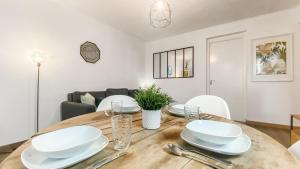 Appartements Homey Hanna - Parking, Centre-ville, Proche Geneve : photos des chambres