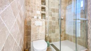 Appartements Homey Hanna - Parking, Centre-ville, Proche Geneve : photos des chambres