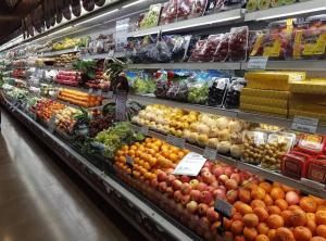 Minimalis 2BR GreenBay Apart by Metta