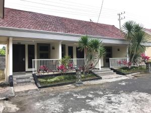 Selorejo Resort Mitra RedDoorz