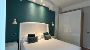 Switchable Apartment Option