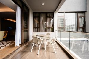 Trademark Suites at Enaki Town