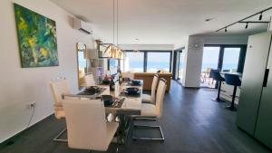 Luxury Beach Apartment Adria with Private Pool and Sea View
