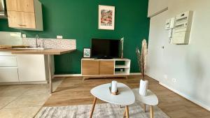 Appartements Appartement proche gare avec garage : photos des chambres