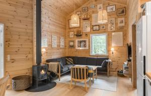 3 Bedroom Gorgeous Home In Skals