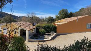 Appartements Le Petit Paradis Provencal : photos des chambres