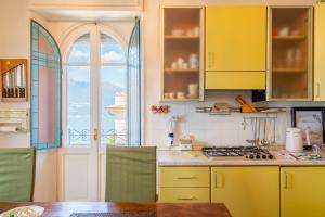 Elegante Rifugio sul Lago by Wonderful Italy