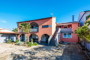 Apartment Genster Vir Kroatien