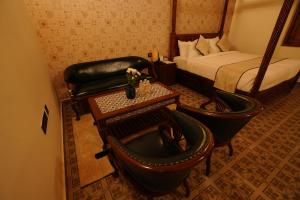 Brown Town Resort & Spa