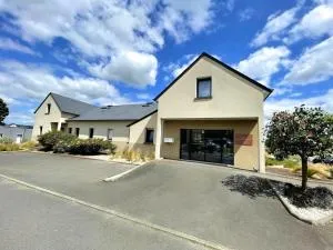 Ducey Appart'Hôtel - Les Rivières - 迪塞