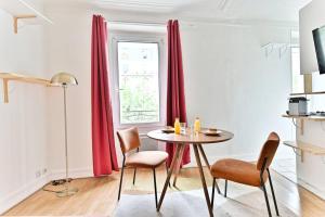 Petit Studio Paris Voltaire Nation