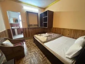 Hotel lasakusa Temi residency - Singtām