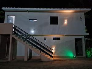 Flat à beira-mar na praia de Antunes