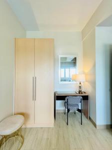 15 Elegant Urban Suite