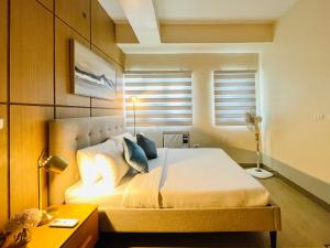 15 Elegant Urban Suite