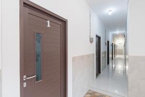 RedDoorz at Kedawung Aurel Cirebon