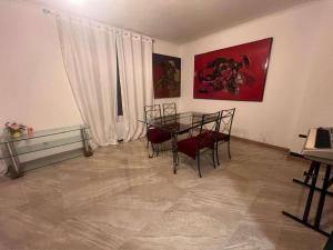 Ensemble dAppartements à La Courneuve - Bien Desservis et Disponibles Séparément