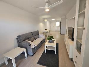 Coqueto apartamento en la urbanización Trafalgar, Atlanterra