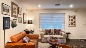 Cozy Lovely flat 3km to CBD