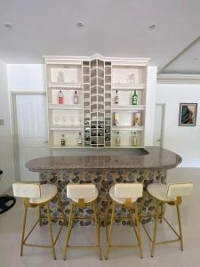 Indays Holiday Home and Tours