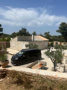 Maison, hauteur de Nimes